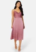 Bubbleroom Occasion Marion Waterfall Midi dress Old rose 40