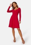 BUBBLEROOM Square V-neck L/S Skater Dress Red M