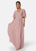 Bubbleroom Occasion Butterfly sleeve chiffon gown Dusty pink 48