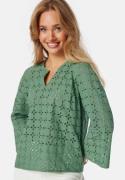 Happy Holly Broderie Anglaise Blous Green 40/42