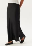 BUBBLEROOM Slit Satin Maxi Skirt Black 42