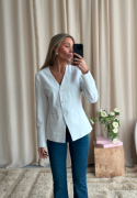 BUBBLEROOM V-neck Shaped Blazer Offwhite 44