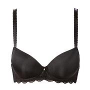 Trofe Julia Padded Bra BH Svart polyamid D 90 Dam