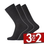 Dovre Strumpor 3P Cotton No-Elastic Socks Svart Strl 40/45 Herr