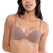 Triumph BH Body Make-Up Illusion WHP EX Ljusbrun B 75 Dam