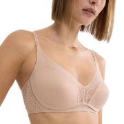 Triumph BH Breathe and Lift Smart N EX Beige Fit Smart 2 Dam