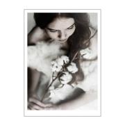 Poster & Frame - Ingrey Studio poster 50x70 cm girl with cottonflower