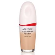 Shiseido Revitalessence Glow Foundation 240 Quartz - 30 ml