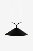 Globen Lighting - Taklampa Curve 50 - Svart - Takpendlar - Från Homero...