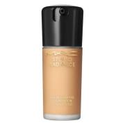 Mac Cosmetics Studio Radiance Serum-Powered Foundation NC40 30 ml