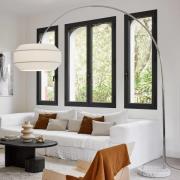 MARKET SET Cosiness bågformad golvlampa Ø 68 cm