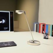 MEGATRON Ottica LED-bordslampa med dimmer, titan