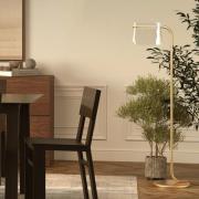 Maytoni golvlampa Cabaret, mässing, höjd 126,5 cm