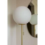 Globen Lighting Golvlampa Torrano Höjd 145 cm Travertin