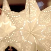 STAR TRADING Med fot - pappersstjärnan Sensy