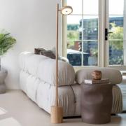 GOOD & MOJO LED-golvlampa Okinawa, 1 lampa, natur, 146 cm, trä