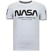 Local Fanatic T-shirt Män med Push - Nasa amerikanska flaggan tröja Wh...