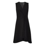 Givenchy Svart klänning med knappdetaljer och plisserad effekt Black, ...
