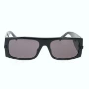 Givenchy Modernt solglasögon med retro silhuett Black, Unisex