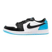 Jordan Retro Low OG UNC Sneaker Blue, Herr