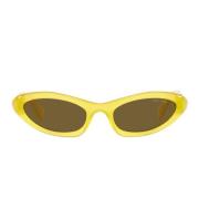 Miu Miu Solglasögon med oregelbunden form, mörkbruna linser och guldlo...