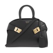 Salvatore Ferragamo ‘Hug Mini’ axelväska Black, Dam