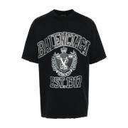 Balenciaga Svart T-shirt med slitna effekter och logotryck Black, Herr