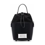 Maison Margiela Svart texturerad läder bucket bag med logo Black, Dam