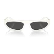 Miu Miu Modernt solglasögon med vit ram och mörkgråa linser White, Dam