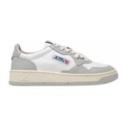 Autry Tidlös stil: Medalist Vintage-inspirerade låga sneakers White, H...