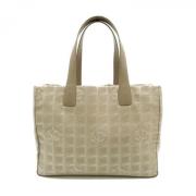 Chanel Vintage Pre-owned Canvas axelremsvskor Beige, Dam