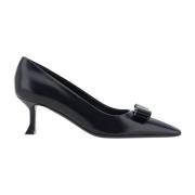 Salvatore Ferragamo Svarta Läderpumps med Slåsdetalj Black, Dam