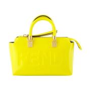 Fendi Elegant Läderhandväska med Avtagbar Rem Yellow, Dam