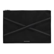 Alexander McQueen Logo Nylon Pouch med Läderdetaljer Black, Herr