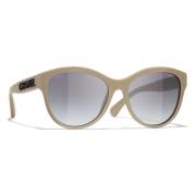 Chanel Ikoniska solglasögon med enhetliga linser Beige, Dam