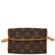 Louis Vuitton Vintage Pre-owned Canvas crossbodyvskor Brown, Dam