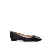 Manolo Blahnik Svarta Satin Kristallspänne Platta Skor Black, Dam