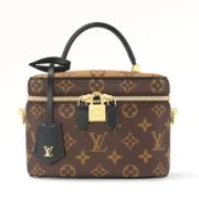 Louis Vuitton Vintage Pre-owned Tyg louis-vuitton-vskor Brown, Dam