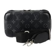 Louis Vuitton Vintage Pre-owned Tyg louis-vuitton-vskor Black, Dam