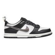 Nike Svart Vit Metallic Begränsad Upplaga Sneakers Black, Herr