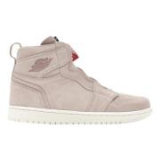 Nike Begränsad upplaga Air Jordan 1 Retro Beige, Dam