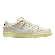 Nike Begränsad upplaga Halloween Dunk Low Mummy Multicolor, Herr