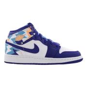 Nike Geometriskt Tryck Limited Edition Sneakers Multicolor, Dam