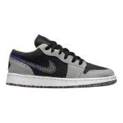 Nike Begränsad upplaga Air Jordan 1 Low SE Crater Black, Herr