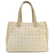 Chanel Vintage Pre-owned Nylon chanel-vskor Beige, Dam