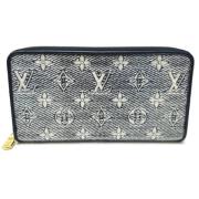 Louis Vuitton Vintage Pre-owned Tyg plnbcker Gray, Dam