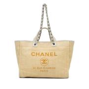 Chanel Vintage Pre-owned Laeder chanel-vskor Yellow, Dam