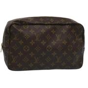 Louis Vuitton Vintage Pre-owned Canvas kuvertvskor Brown, Dam