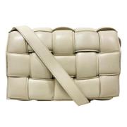 Bottega Veneta Vintage Pre-owned Laeder axelremsvskor Beige, Dam