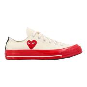 Comme des Garçons Play Röd Hjärta Chuck 70 Lågtop Sneakers Beige, Dam